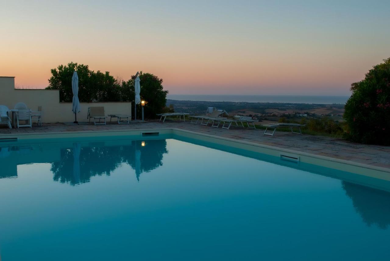 Borghetto Country Apartments Saludecio Zewnętrze zdjęcie