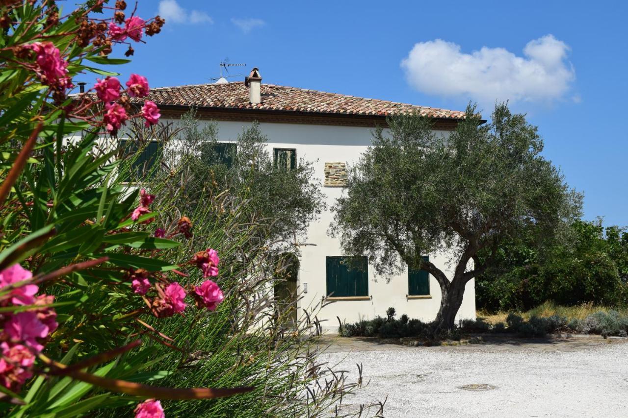 Borghetto Country Apartments Saludecio Zewnętrze zdjęcie