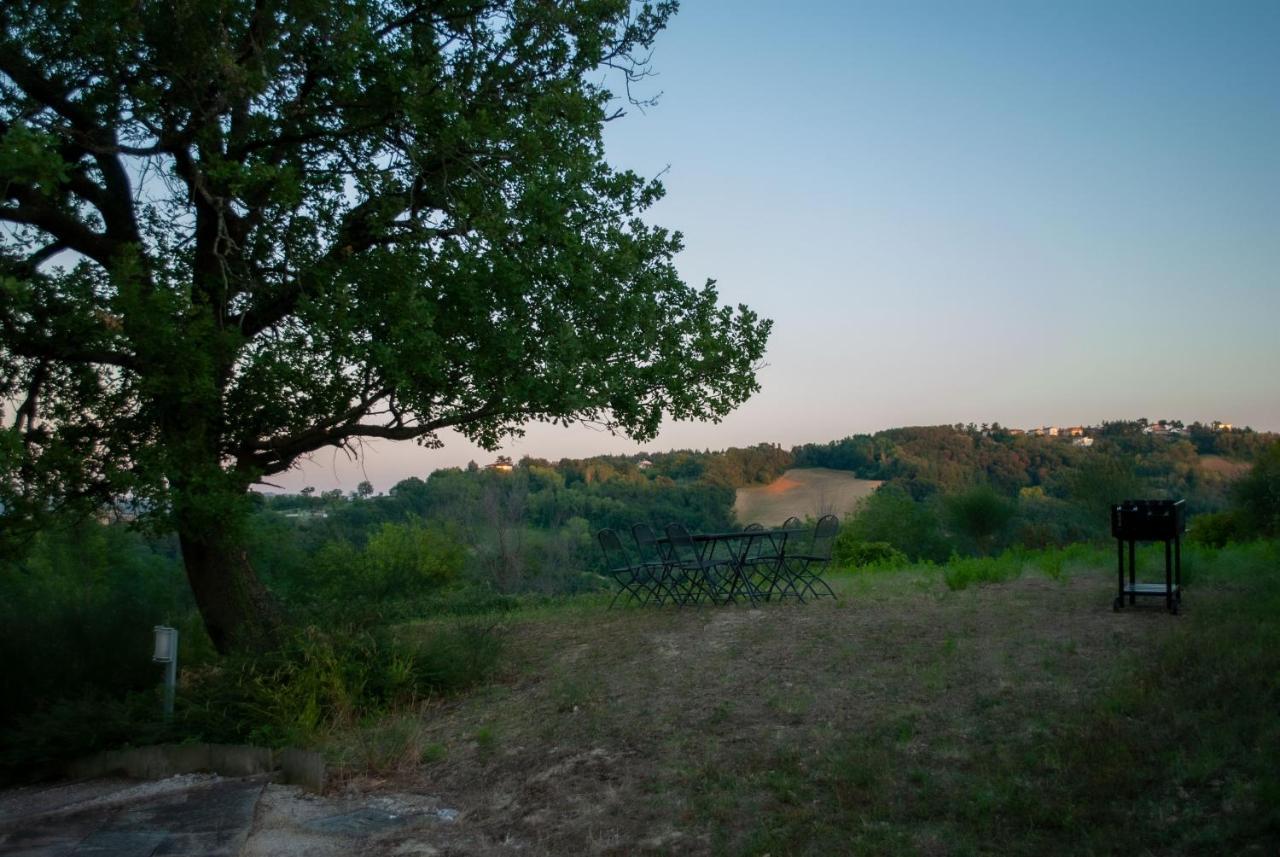 Borghetto Country Apartments Saludecio Zewnętrze zdjęcie